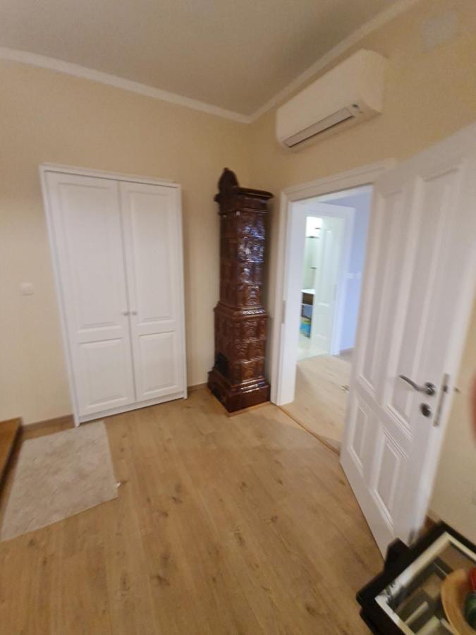Villa Jure - Apartment Vlasta Lovran Bagian luar foto